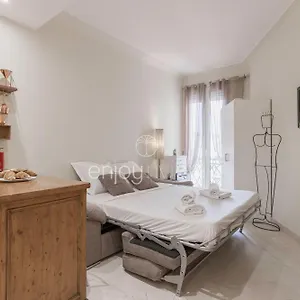  Appartement Palais Miramar - & E37 - 20m - Croisette Emplacement Unique - Wifi - Clim