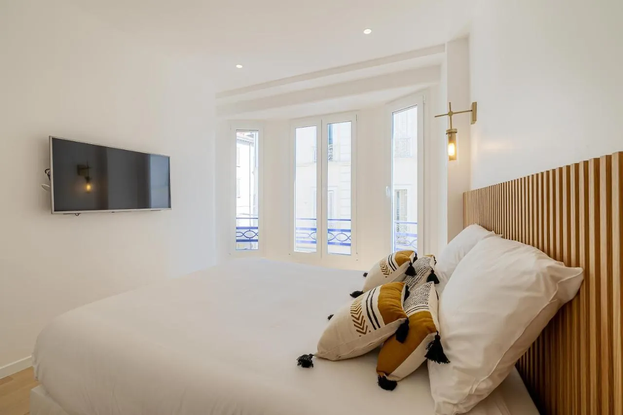 Two Bedroom Flat Steps Away From Croisette Cannes 0*,